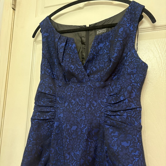 Adrianna Papell Navy Blue Lace Sheath Dress | V-Neck Ruched Sz 10 Wedding - Picture 7 of 13